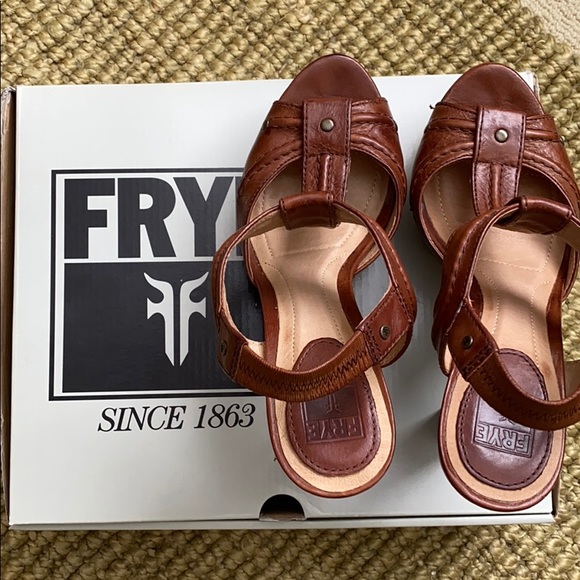 FRYE Women Shoes - Picture 1 of 6